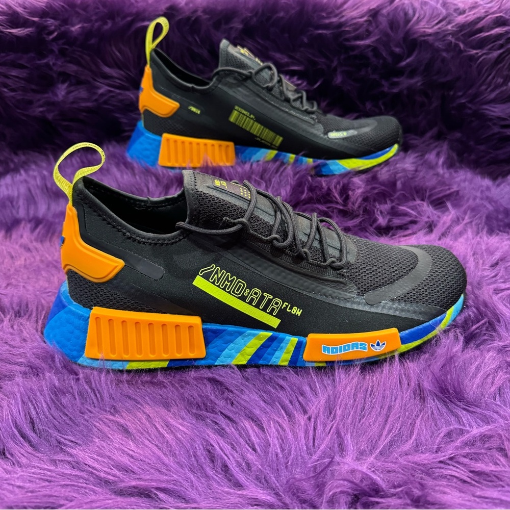 NMD_R1 Spectoo 'Black Multi'